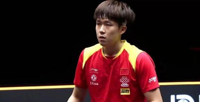 强调年轻与 强调年轻与