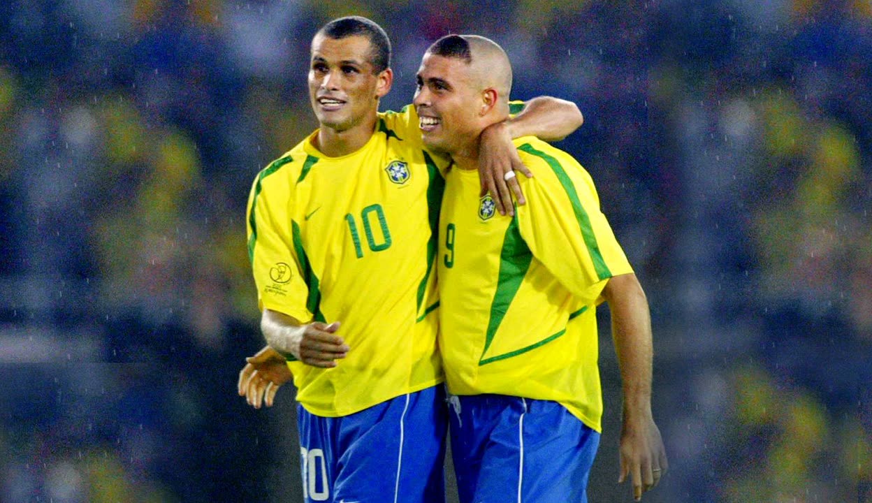 级羽毛球世 级羽毛球世